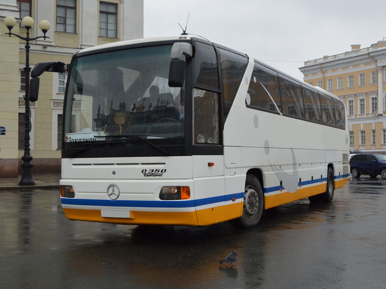 Mercedes-Benz O350